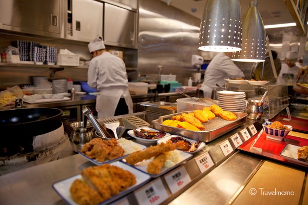 Maidoi Ookin Shokudo offers a good variety of cooked Japanese food 大安森林食堂提供各類日式料理