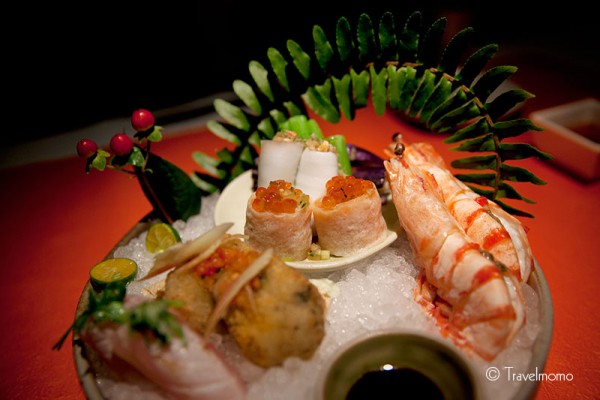 Fusion food at Shi Yang Restaurant looks great and tastes good! 食養山房的菜色可謂色、香、味全。