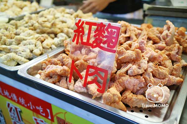 Close up of deep fried pork 卜肉近照