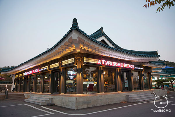 Coffee shop in Bomun Lake area 普門湖區的咖啡店 