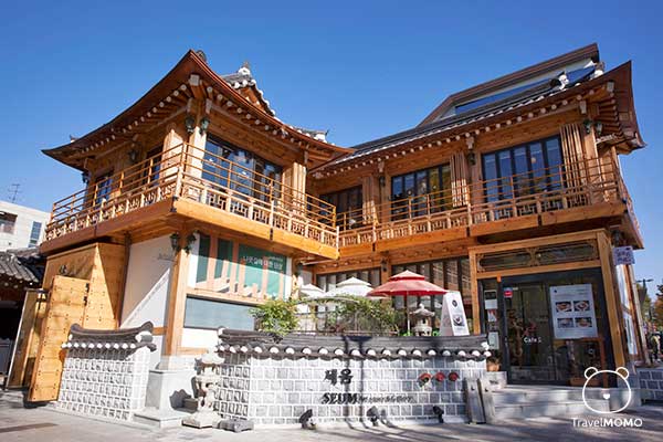 Korean traditional houses in Bukchon, Seoul 首爾北村韓屋