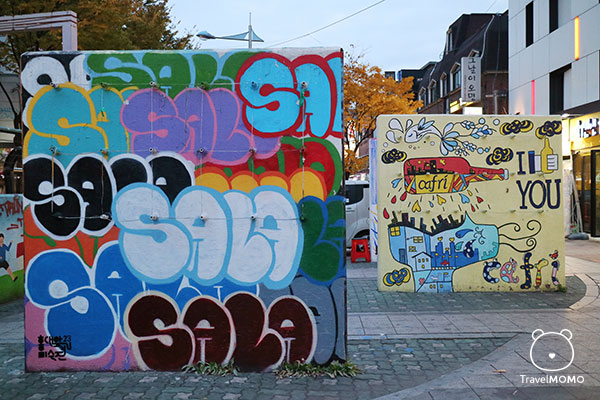 Club street in Hongdae, Seoul 首爾酒吧條街