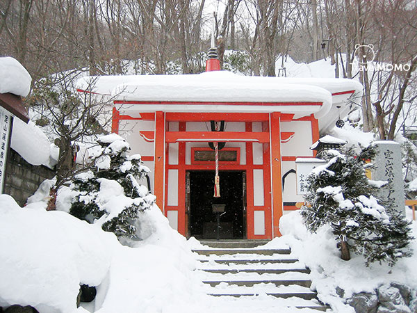 Goddess of Mercy in Jozankei 北海道定山溪觀音廟
