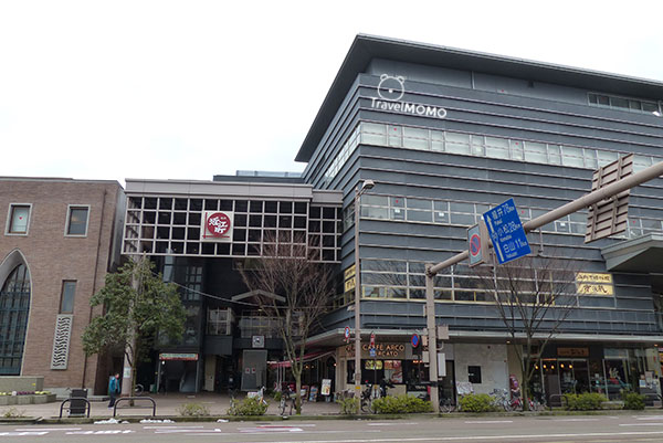 Omi-cho market in Kanazawa, Japan 日本金沢近江町市場