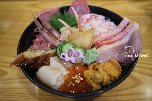 Sashimi restaurant in Omi-cho market, Kanazawa, Japan日本金沢「近江町市場」海鮮丼家