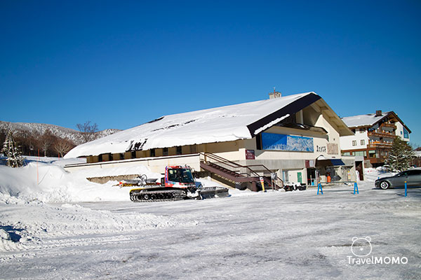 Okushiga Kogen Center House