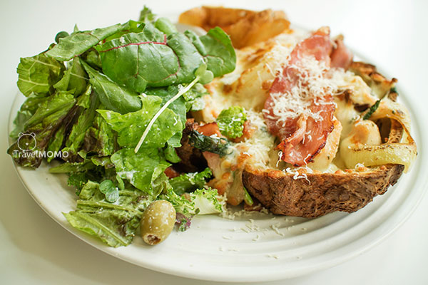 Gallery Cafe Miel in Gangnam, Seoul 