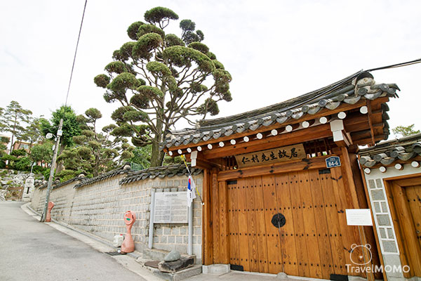 Bukchon Hanok Village 北村韓屋