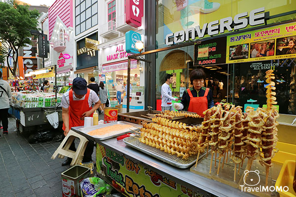 Myeongdong street food 明洞小吃