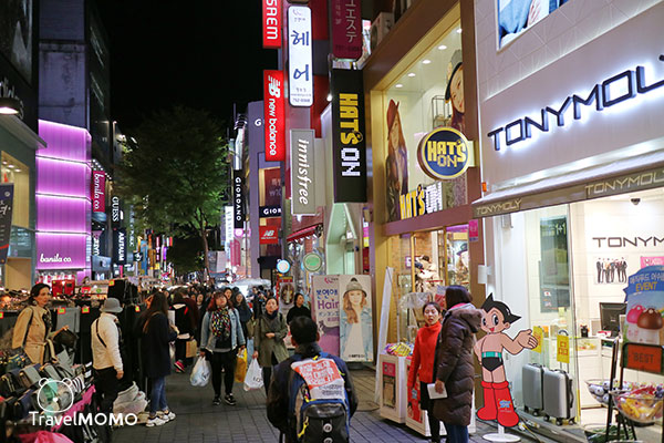 Myeongdong 明洞