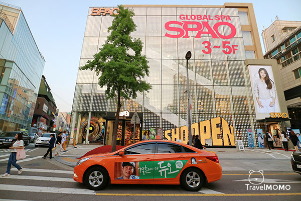 SPAO in Sinsa Dong Garosu-gil 新沙洞林蔭道