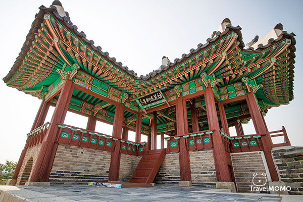 Banghwasuryujeong 訪花隨柳亭