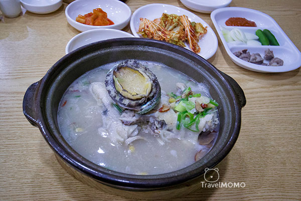 Haeundae Somunnan Samgyetang 海雲臺「名品」人蔘雞