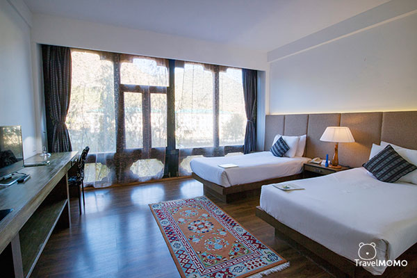 Tashi Namgay Resort