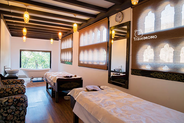 Tashi Namgay Resort