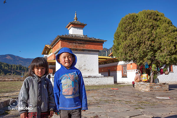 Jambay Lhakhang 簡培寺