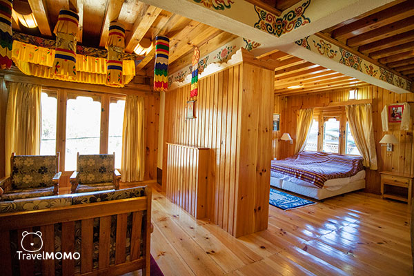 Rinchenling Lodge