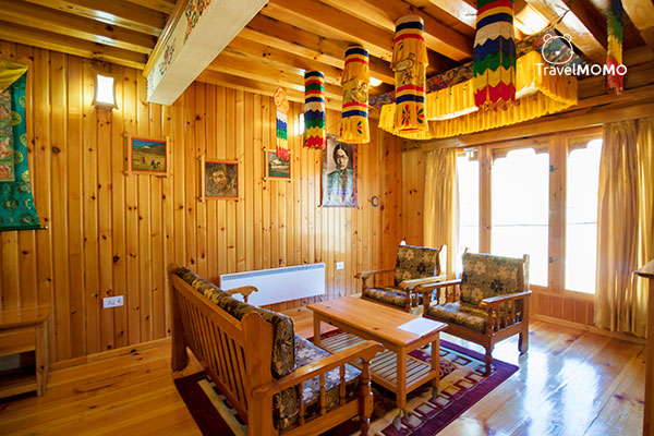 Rinchenling Lodge