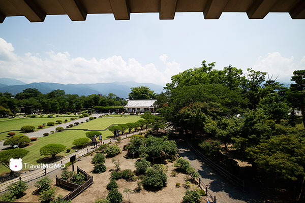 Tsukimi-yagura (moon-viewing room) 月見櫓(賞月樓)