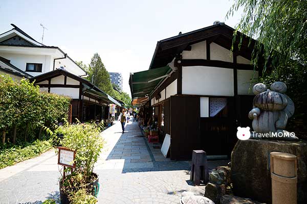Nawate Dori 繩手町