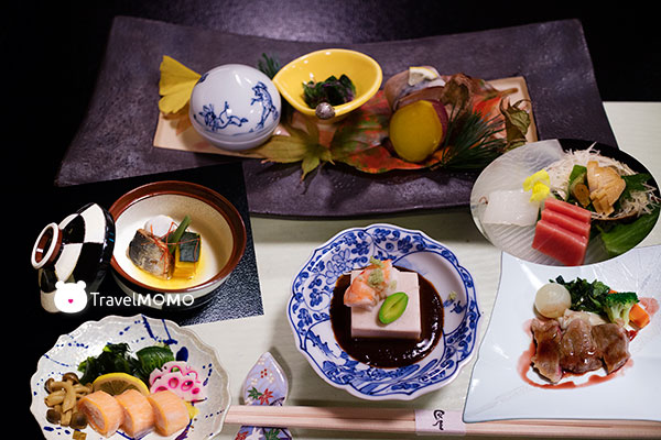 Haiya 灰屋