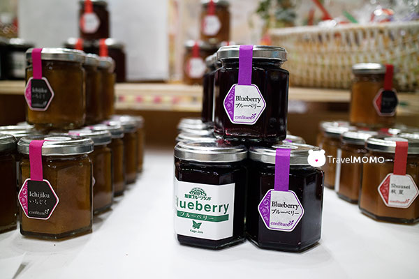 Fruit jam. 果醬。